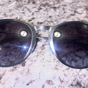 Ray-Ban Silver and Black Sunglasses